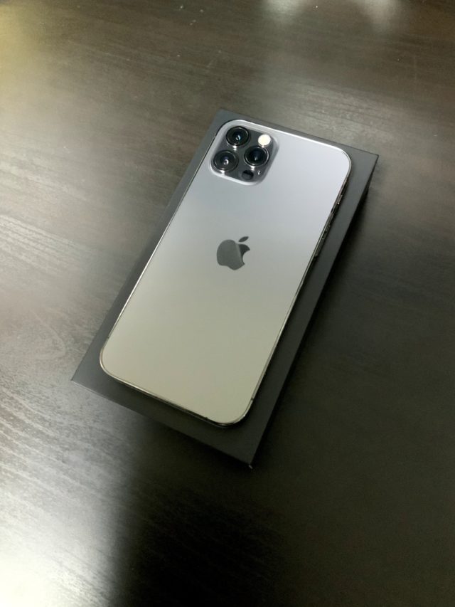 iPhone-12-Pro256GBグラファイト